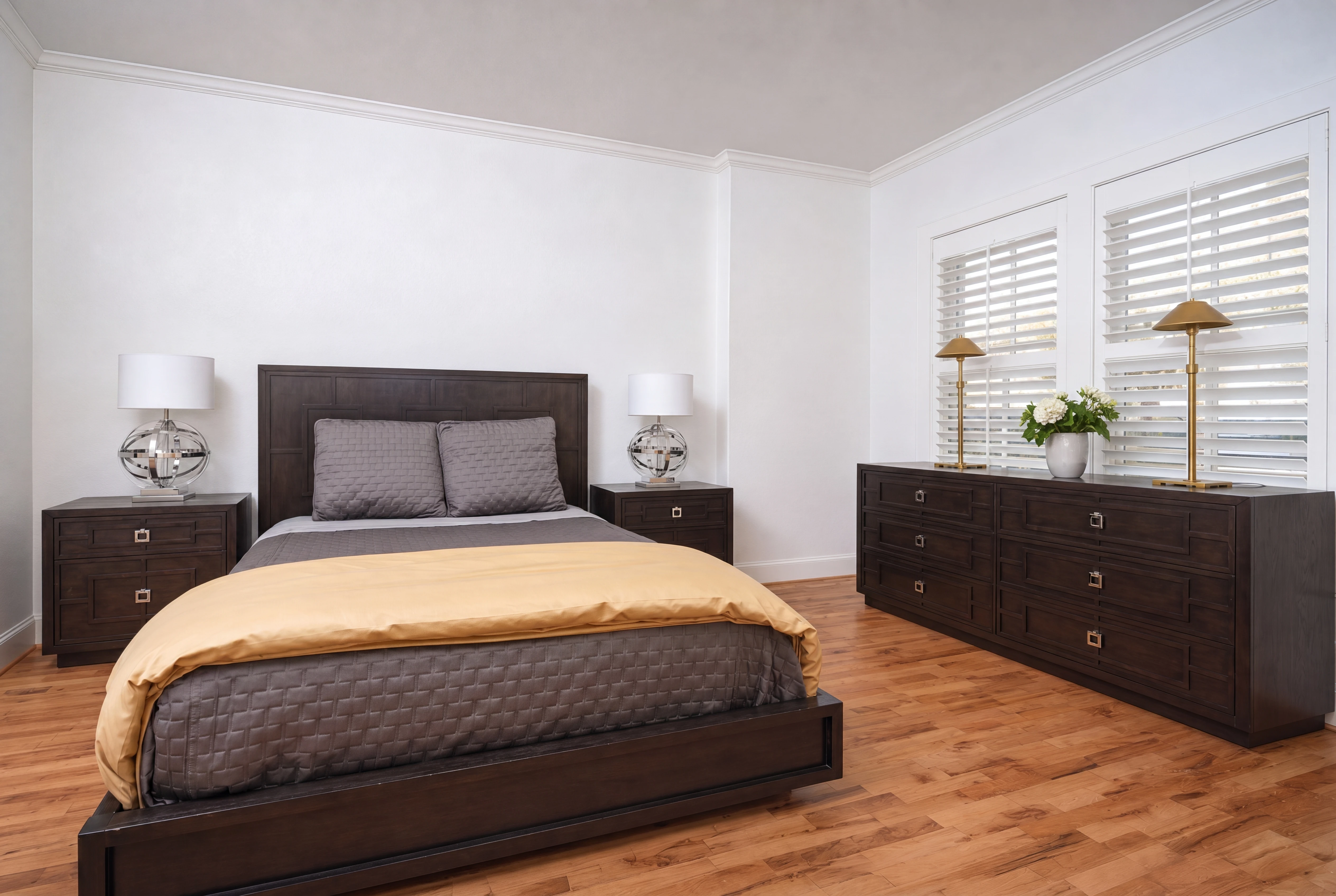 Guest bedroom