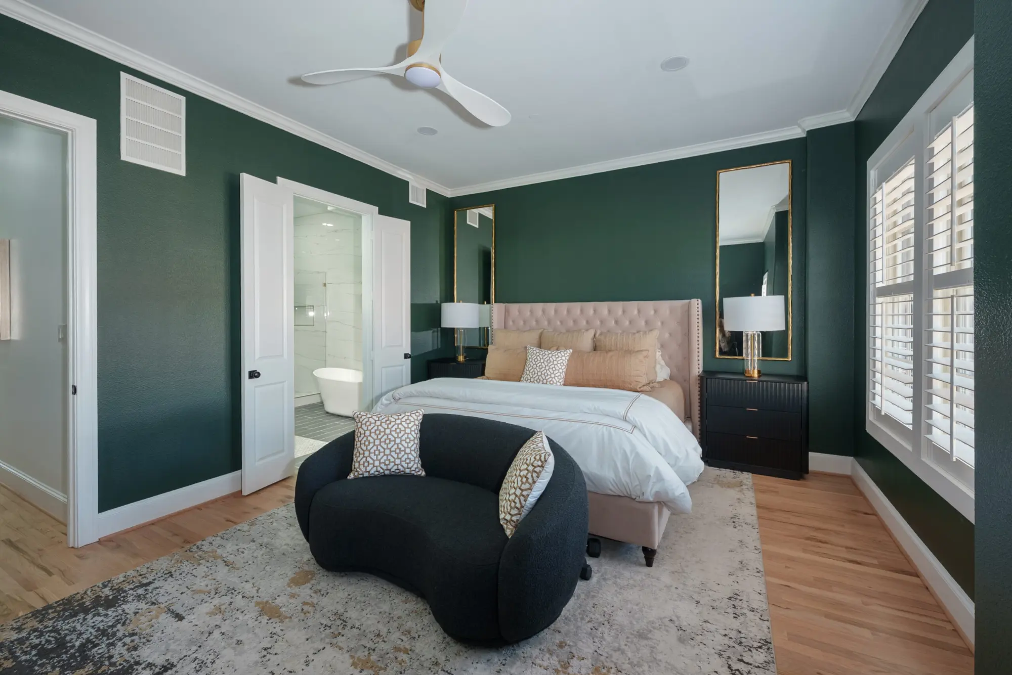 Primary suite alternate view